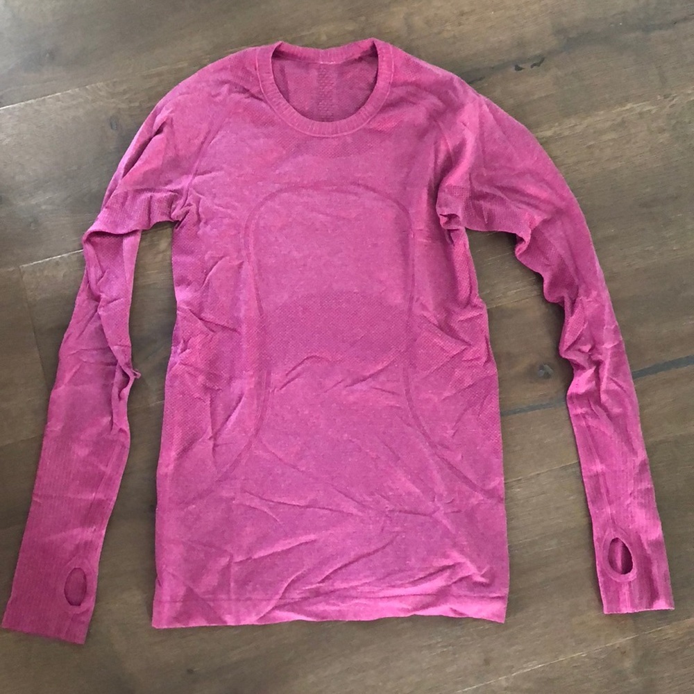 LULULEMON Long sleeve shirt